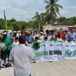 Mauricio Andrade entrega nueva calle de concreto hidráulico en 20 de Noviembre